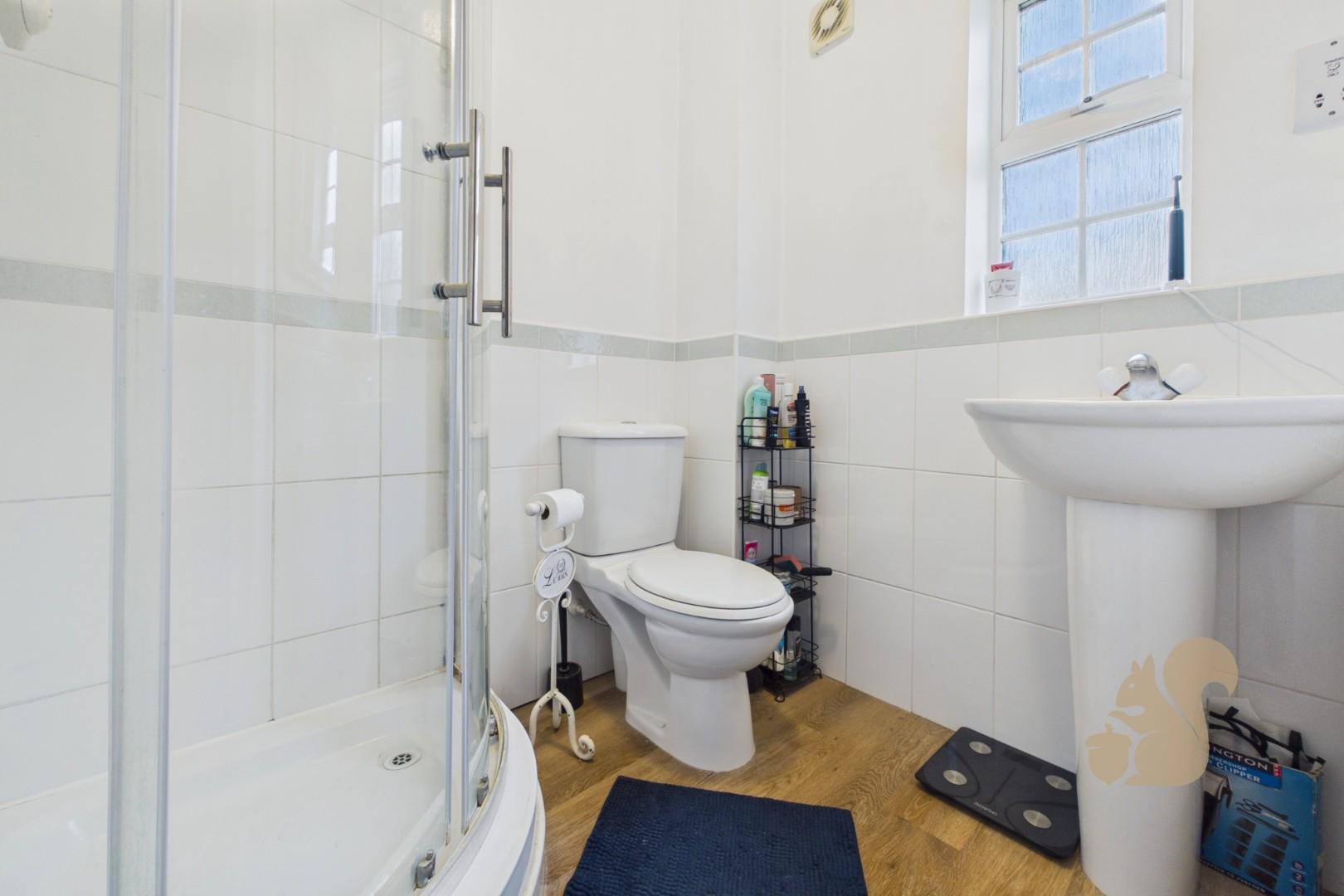 Ensuite